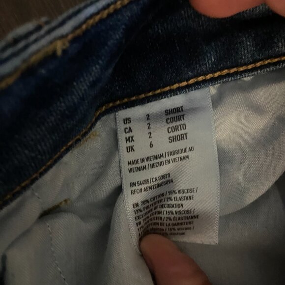 American Eagle low rise jeans - Picture 4 of 4